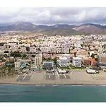 Casa Rosa At Parrot At Carihuela 아파트 토레몰리노스