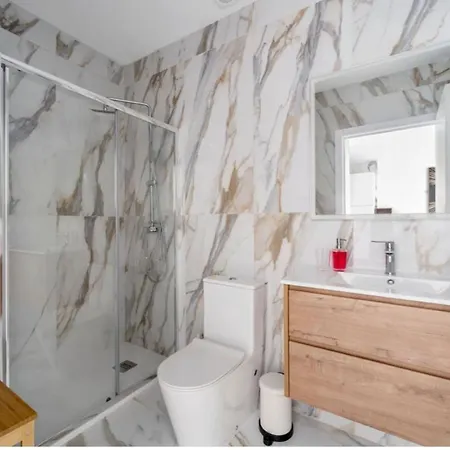 Casa Rosa At Parrot At Carihuela Apartment *