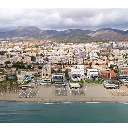 Casa Rosa At Parrot At Carihuela Apartment Torremolinos